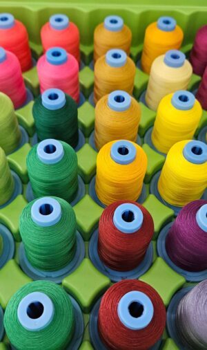 Elastisches Nähgarn von Alterfil 120 / 600 m
